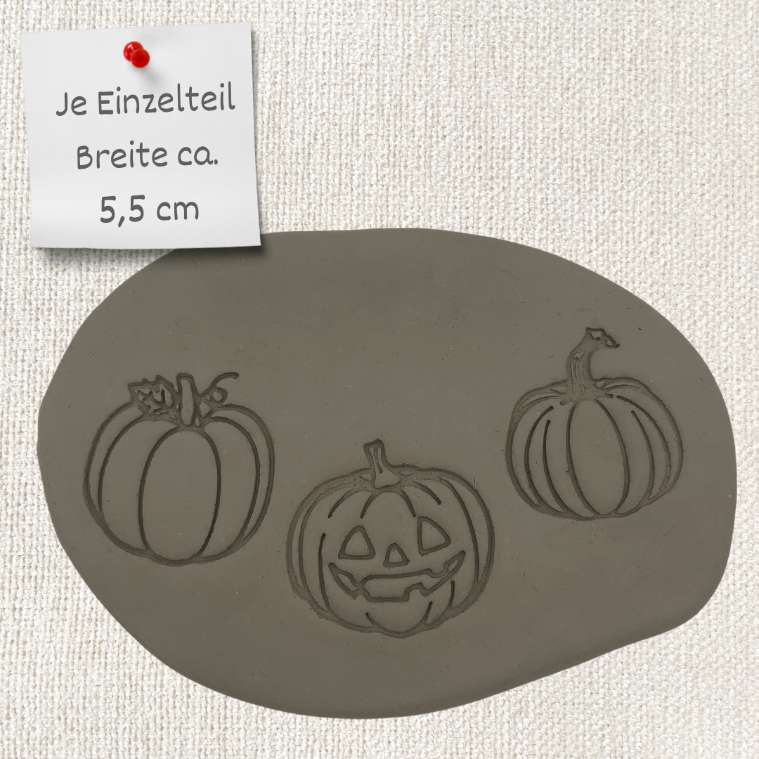 Set of 3 pumpkins