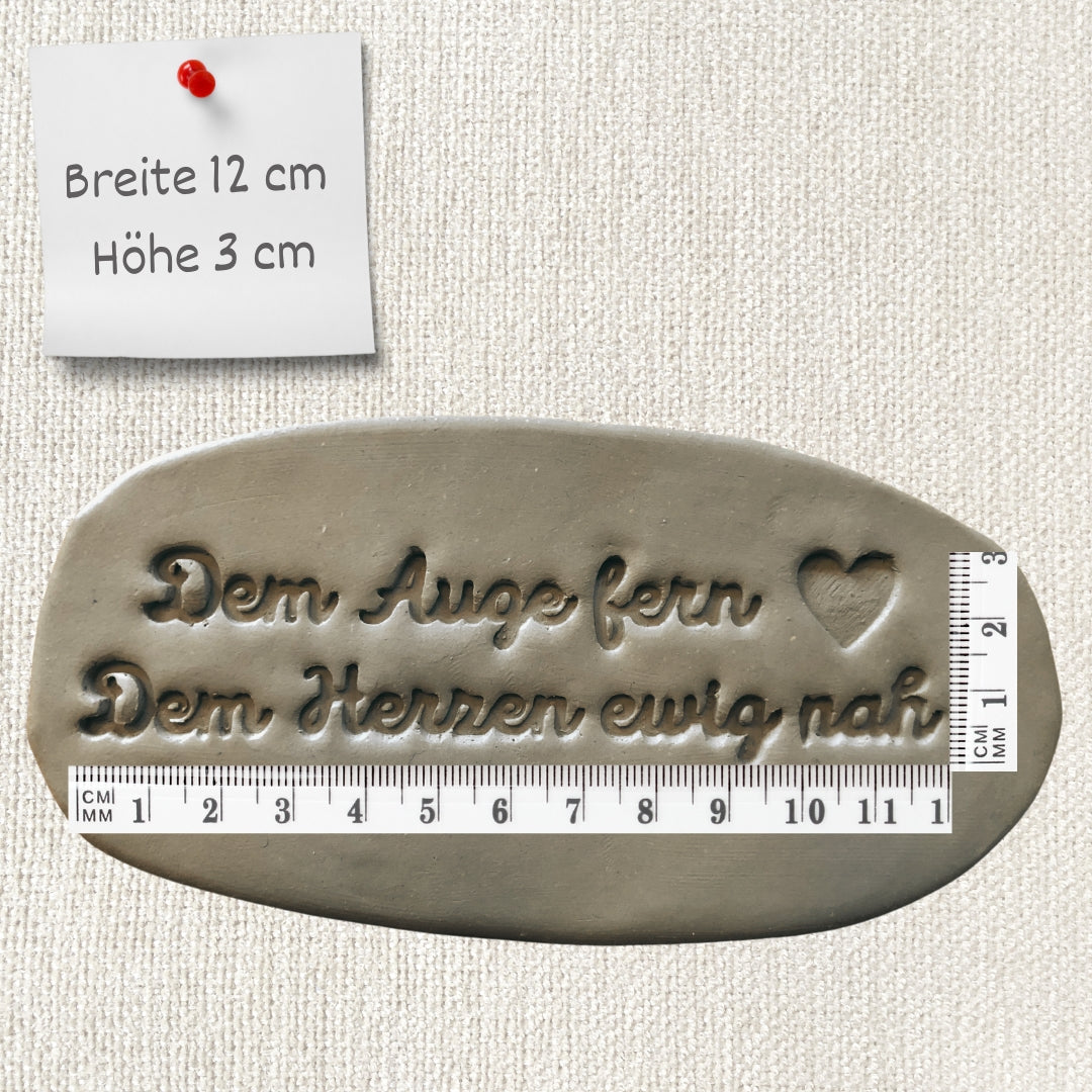 Dem Auge fern...