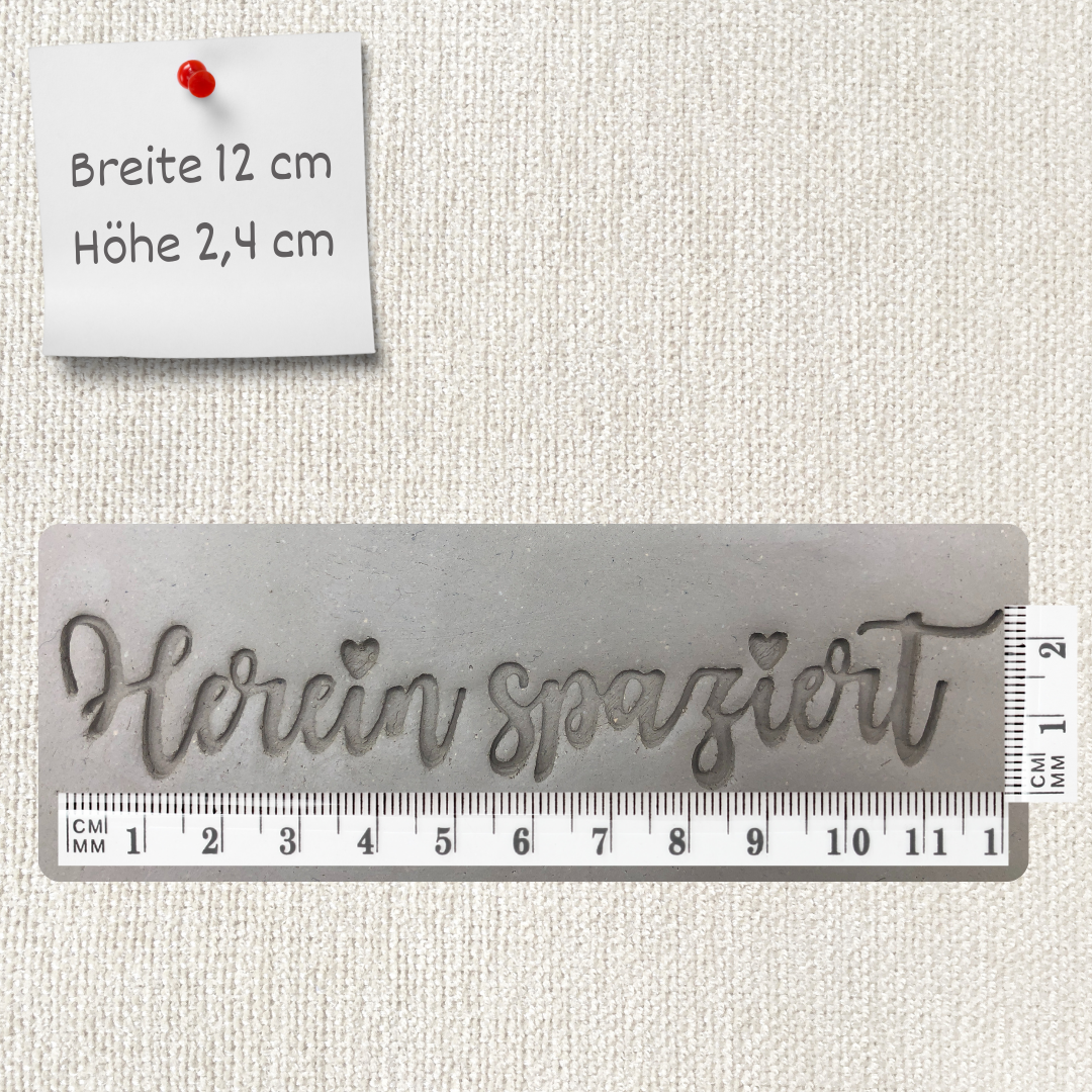 Hereinspaziert