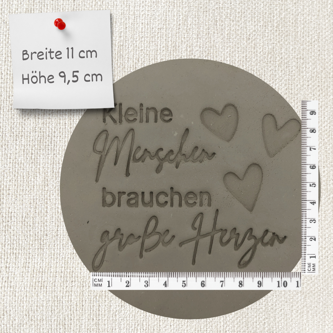 Kleine Menschen brauchen große Herzen