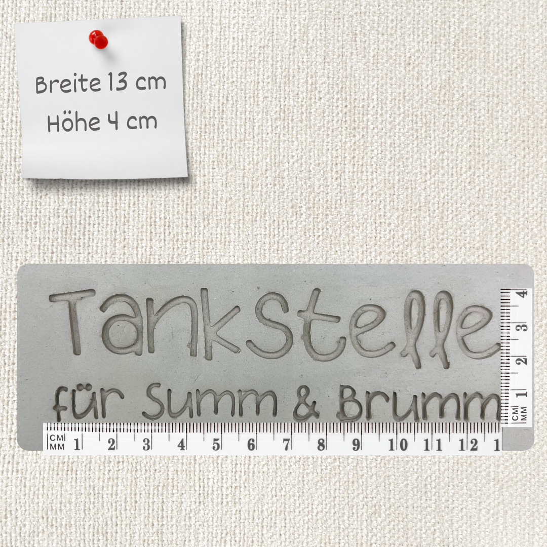 Tankstelle für Summ & Brumm