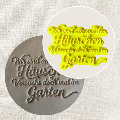 Wir sind alle aus dem Häuschen. Versuchs doch mal im Garten