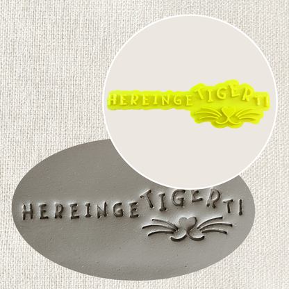 Tonstempel HereingeTIGERt, Töpferstempel mit Tiger-Motiv für Keramik und Töpferwaren, detailreiche Gravur, robustes Material